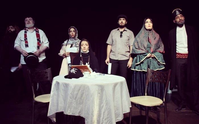 کافه سایه به بهمن مفید تقدیم شد 