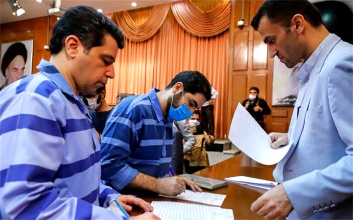 ششمین جلسه دادگاه برخی مدیران سابق بانک مرکزی برگزار شد