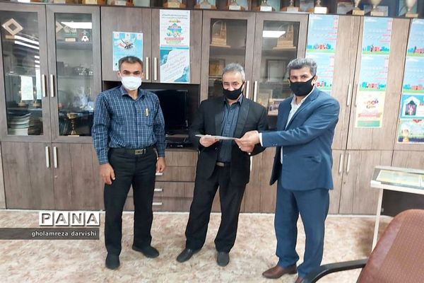 نشست هم اندیشی حوزه معاونت  پرورشی و تربیت بدنی منطقه دلوار با اداره تربیت بدنی آموزش و پرورش استان بوشهر