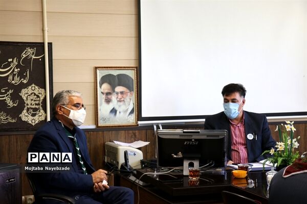 مراسم تجلیل فعالان سازمان دانش آموزی قوچان
