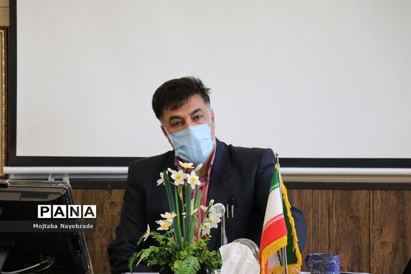 مراسم تجلیل فعالان سازمان دانش آموزی قوچان