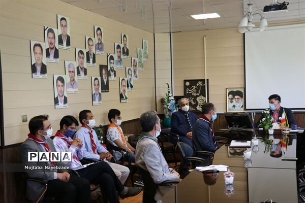 مراسم تجلیل فعالان سازمان دانش آموزی قوچان