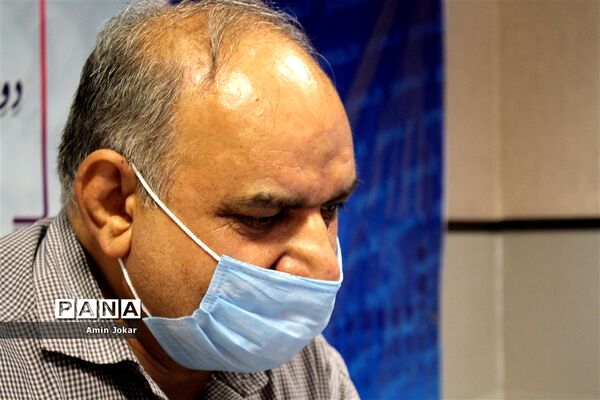 جلسه ویدئو کنفرانس مجمع اعضاء سازمان دانش آموزی استان فارس