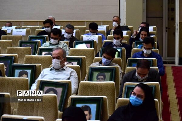 برگزارى نشست خبرى و مطبوعاتى رئیس سازمان جهاد کشاورزى آذربایجان شرقى با اصحاب رسانه به مناسبت هفته دولت