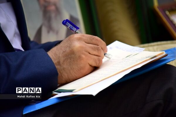 برگزارى نشست خبرى و مطبوعاتى رئیس سازمان جهاد کشاورزى آذربایجان شرقى با اصحاب رسانه به مناسبت هفته دولت