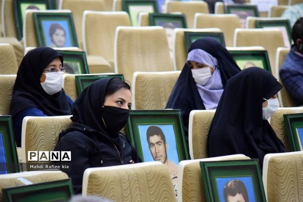 برگزارى نشست خبرى و مطبوعاتى رئیس سازمان جهاد کشاورزى آذربایجان شرقى با اصحاب رسانه به مناسبت هفته دولت