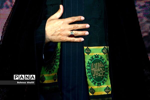 آیین سلام بر محرم