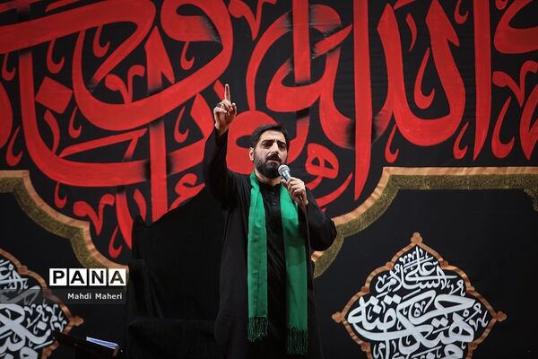 شب سوم محرم در هیئت ریحانه‌الحسین