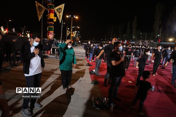 شب سوم محرم در هیئت ریحانه‌الحسین