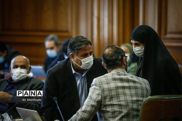 «محسن هاشمی» رئیس شورای شهر باقی ماند
