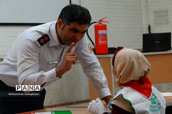 تولیدمحتوای سازمان دانش آموزی منطقه19