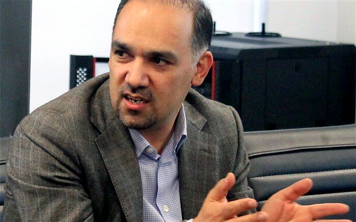 اقتصاد کشور را با نگاه کارشناسانه بخش خصوصی مدیریت کنید