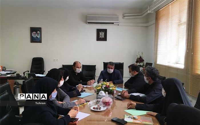 جلسه هماهنگی مانور بازگشایی مدارس منطقه ۱۷