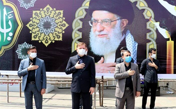 حضور استاندار گیلان در اجتماع بزرگ  مراسم عزاداری امام حسین (ع) در میدان شهدای ذهاب رشت