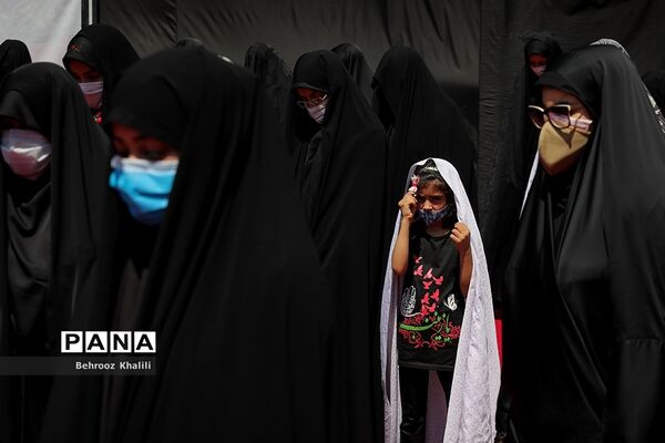 عزاداری ظهر عاشورای حسینی در امام زاده صالح (ع)