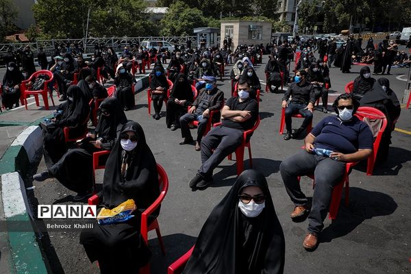 عزاداری ظهر عاشورای حسینی در امام زاده صالح (ع)