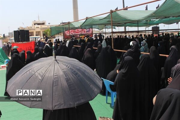 نماز ظهر عاشورا  در بوشهر