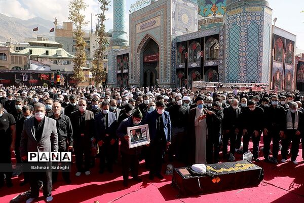 تشییع پیکر حجت الاسلام روح الله حسینیان