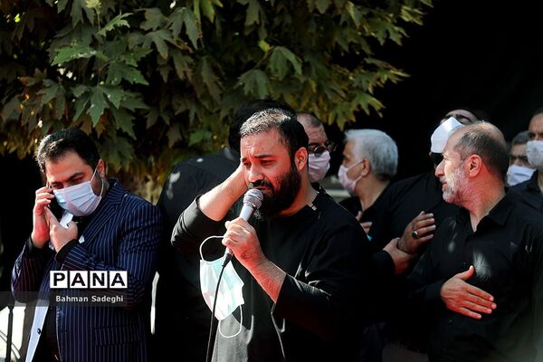 تشییع پیکر حجت الاسلام روح الله حسینیان