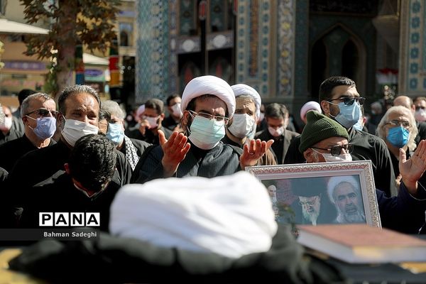 تشییع پیکر حجت الاسلام روح الله حسینیان