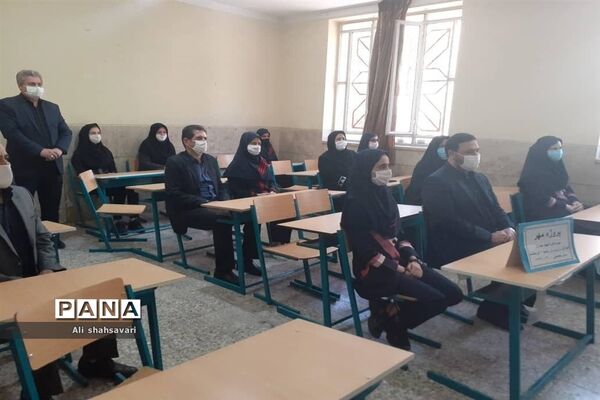 مانور نمادین بازگشایی مدارس