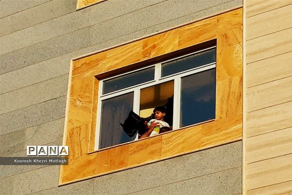 اجرای  مراسم احلی من العسل توسط دانش‌آموزان  به صورت خیابانی در شهرستان کازرون