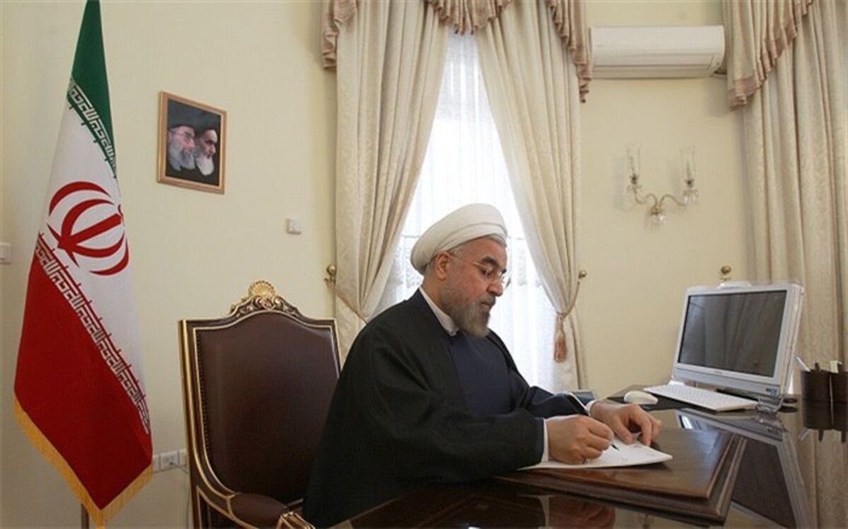 دستور روحانی به وزیر ارتباطات برای تحویل سیم‌کارت دانش‌آموزی
