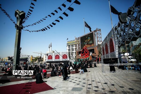 عزاداری تاسوعای حسینی در میدان امام حسین(ع)