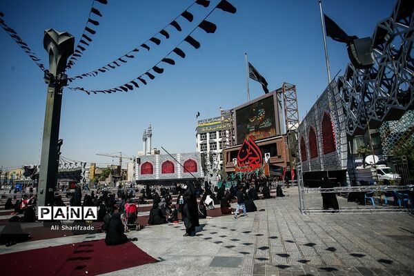 عزاداری تاسوعای حسینی در میدان امام حسین(ع)