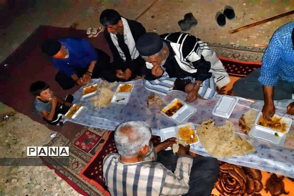 مراسم  ایام محرم در بین عشایر بختیاری توسط گروه جهادگران شهرستان امیدیه