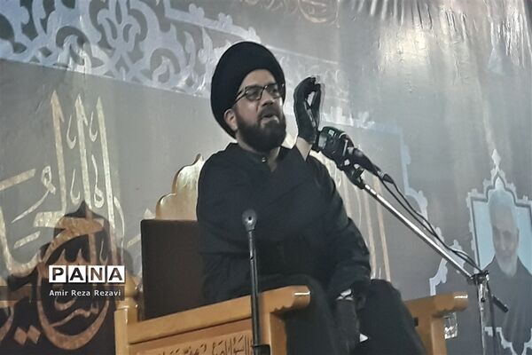 آیین سوگواری دهه دوم محرم در مصلای مهدیه امام خمینی (ره) اهواز