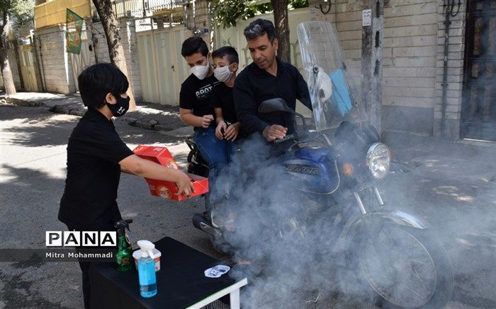 ایستگاه صلواتی به سبک دهه نودی ها