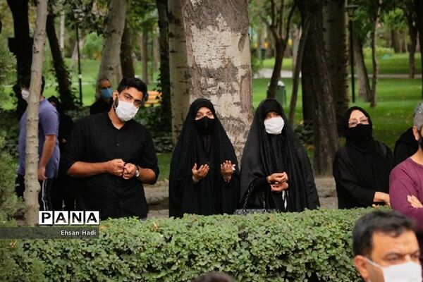 مراسم سوگواری ظهر عاشورای اباعبدالله الحسین (ع) در مشهد