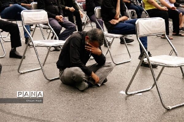 مراسم سوگواری ظهر عاشورای اباعبدالله الحسین (ع) در مشهد