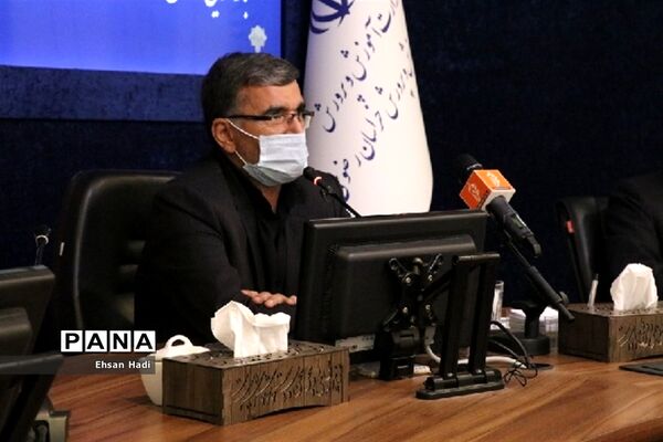 نشست خبری مدیر کل آموزش و پرورش خراسان رضوی با موضوع  بازگشایی مدارس و آغاز سال تحصیلی