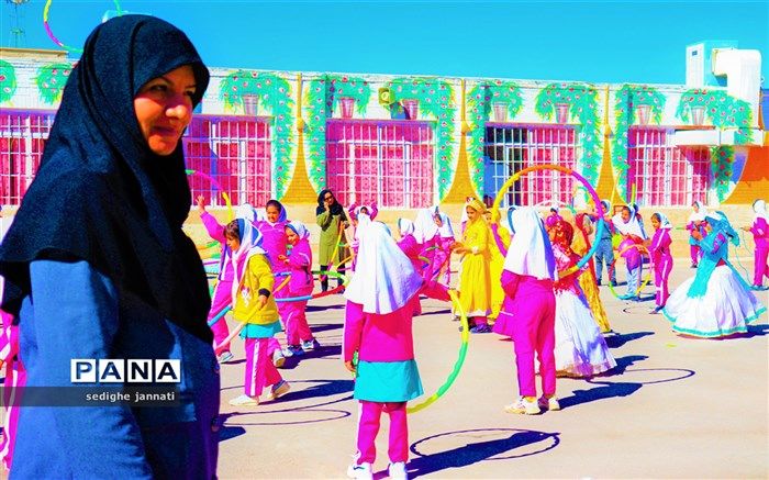 فضای مجازی باعث افزایش قدرت بیان و خودباوری دانش‌آموز می‌شود