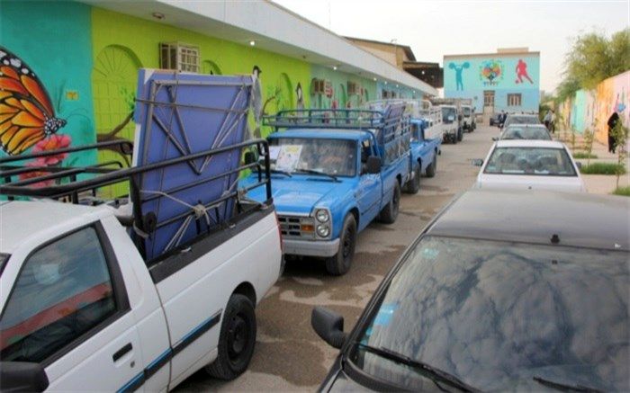 کاروان تجهیزات ورزشی مدارس استان بوشهر با شعار مهر با نشاط  ، پویایی ، شادابی و سلامتی  به سراسر استان اعزام شد