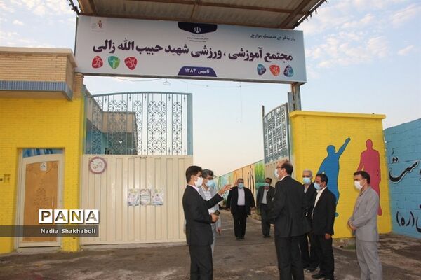 کاروان تجهیزات ورزشی مدارس استان بوشهر