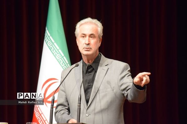 برگزاری سی و چهارمین اجلاس مدیران و روسای آموزش و پرورش آذربایجان شرقی در تبریز