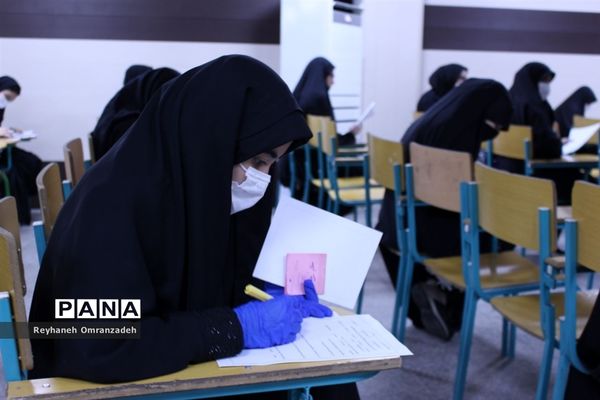 مانور بازگشایی دبیرستان شاهد حضرت معصومه(س) منطقه 10