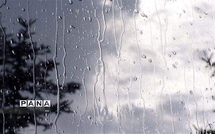 رگبار باران در شمال غرب و گرد و خاک در شرق کشور