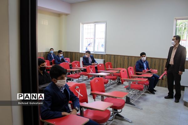 مراسم  آغاز سالتحصیلی جدید در ارومیه