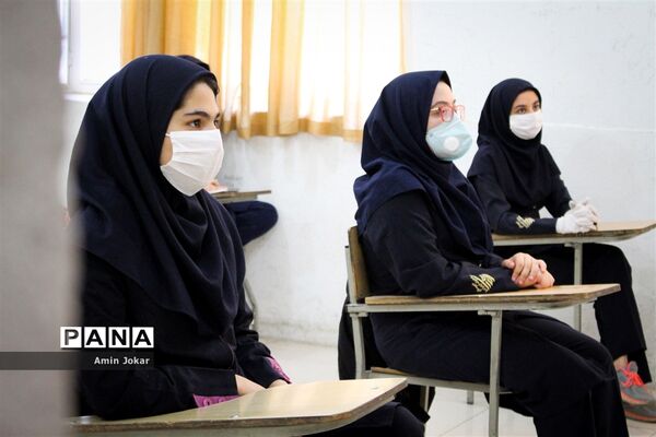 آیین استانی نواختن زنگ آغاز سال تحصیلی در شیراز