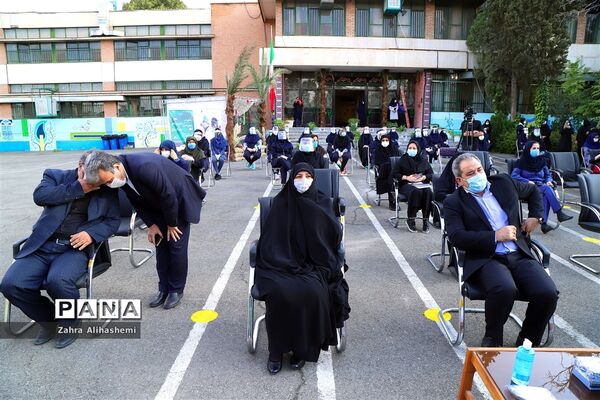 بازگشایی مدارس در منطقه 5