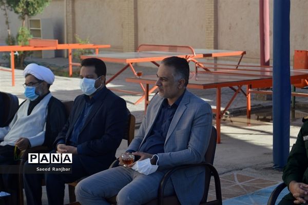 آیین بازگشایی مدارس و نواخته شدن زنگ سال تحصیلی جدید در بافق