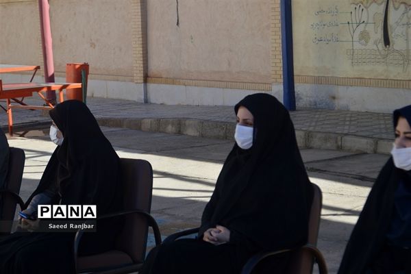 آیین بازگشایی مدارس و نواخته شدن زنگ سال تحصیلی جدید در بافق
