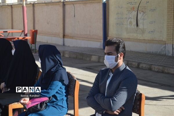 آیین بازگشایی مدارس و نواخته شدن زنگ سال تحصیلی جدید در بافق