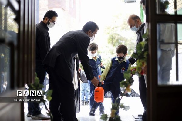 آیین بازگشایی مدارس منطقه ۱۲