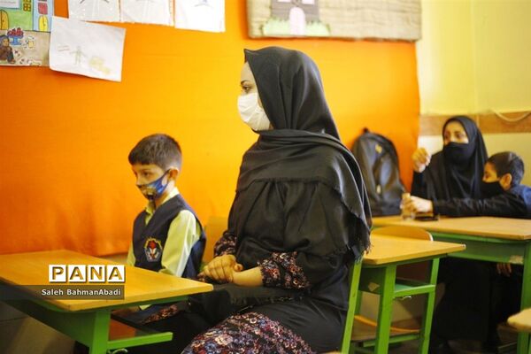 آیین بازگشایی مدارس منطقه ۱۲