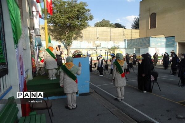 نواخته شدن زنگ بازگشائی مدارس در منطقه 9